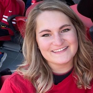 Meet your Posher, Emma